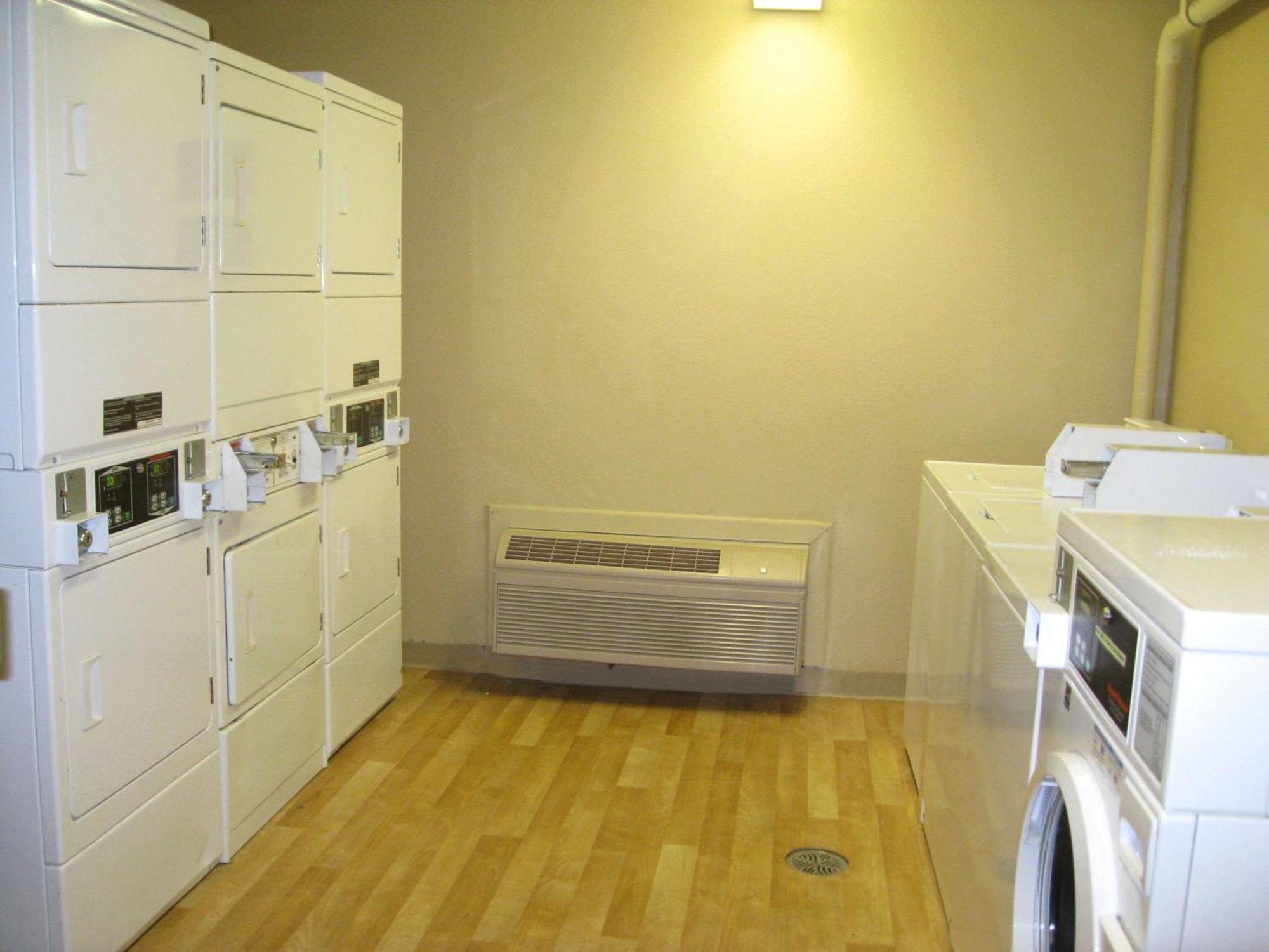 Extended Stay America Suites - Wilmington - New Centre Drive Экстерьер фото